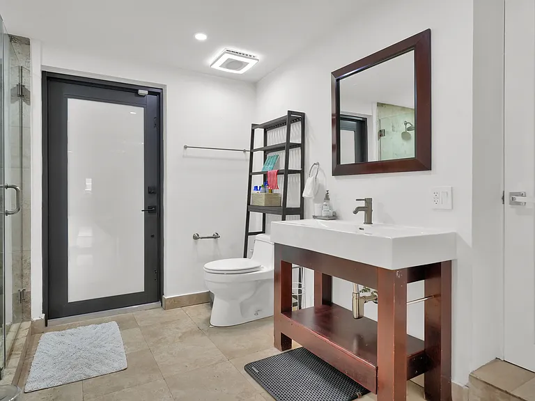 7521 SW 63rd Ct — Photo 13
