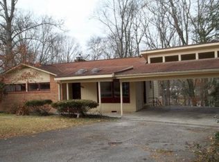 111 Elliot Cir, Oak Ridge, TN 37830