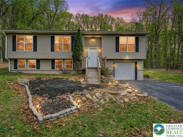 1677 State Rte #715, Stroudsburg, PA 18360