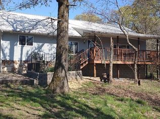 423 Corinth Rd, Ash Flat, AR 72513