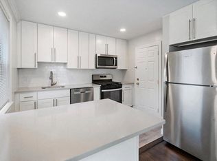 Larch Gardens Apartments, Teaneck, NJ 07666