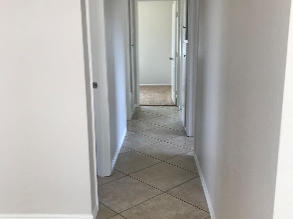 1st image of 2131 Mountain Ave