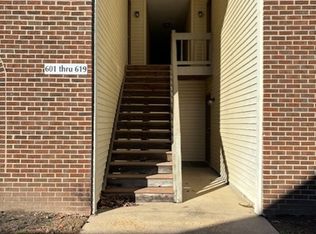617 Mary Robert Ln #204, Newport News, VA 23608