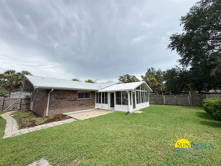 1501 Royal Palm Dr — Photo 24