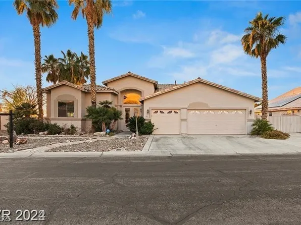 303 Hidden Highlands Dr, Las Vegas, NV 89110