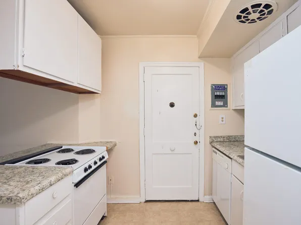 1343 Briarwood Dr NE, Atlanta, GA