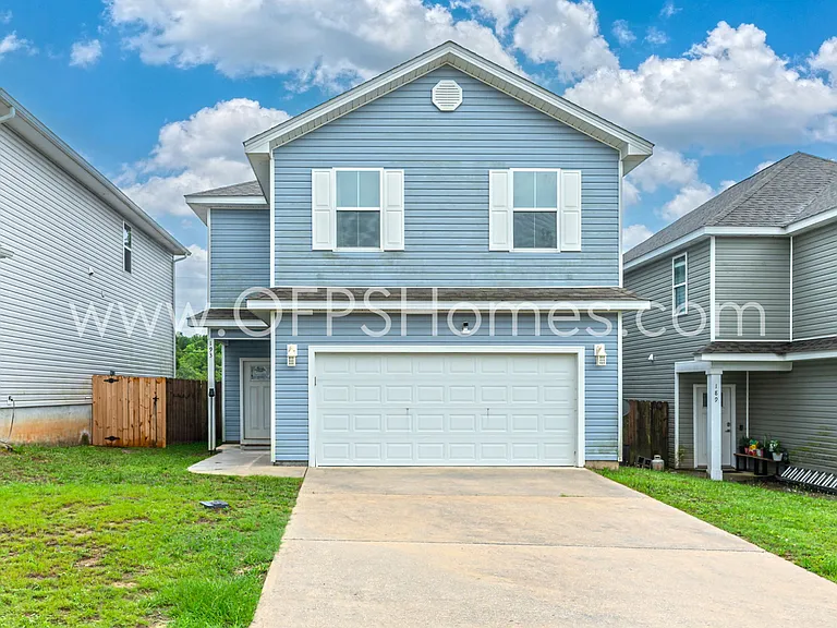 193 Johnson Ct — Photo 2