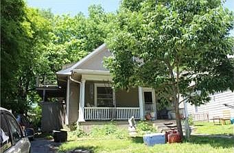 2nd image of 714 S Crysler Ave