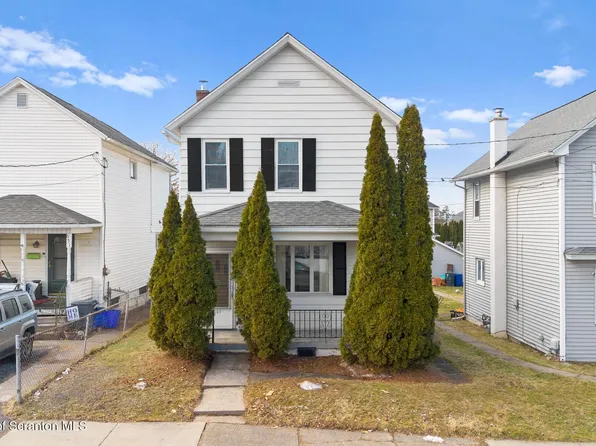 649 E Lackawanna Ave, Olyphant, PA 18447