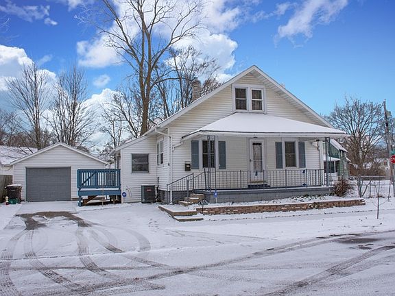 4th image of 502 Poplar St