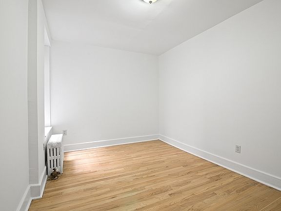 5th image of 336 W 95th St APT 54