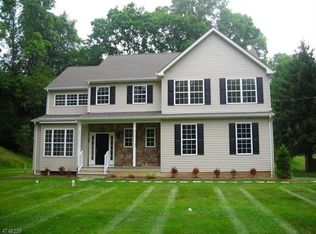 158 W Main St, High Bridge, NJ 08829