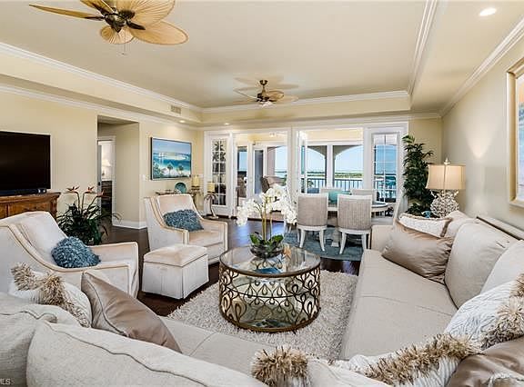 3rd image of 2000 Royal Marco Way #2-404