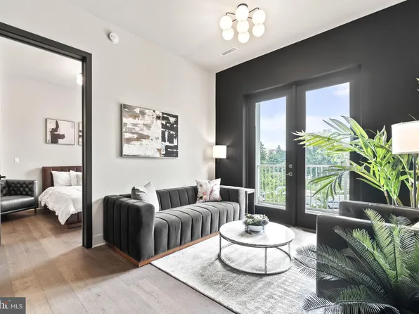 6803 Cameron Dr NW #205, Washington, DC 20012