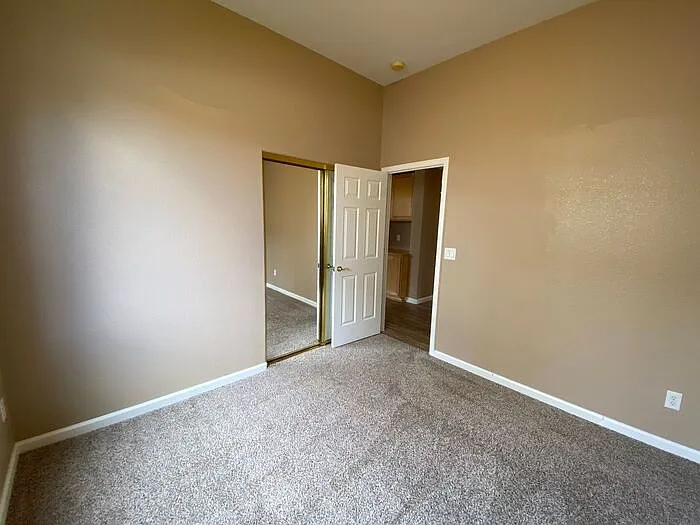 10595 Bliss Ct — Photo 31