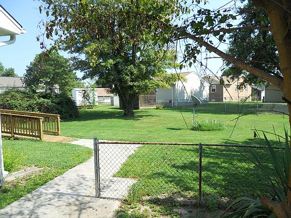 3rd image of 3708 Galena Ct