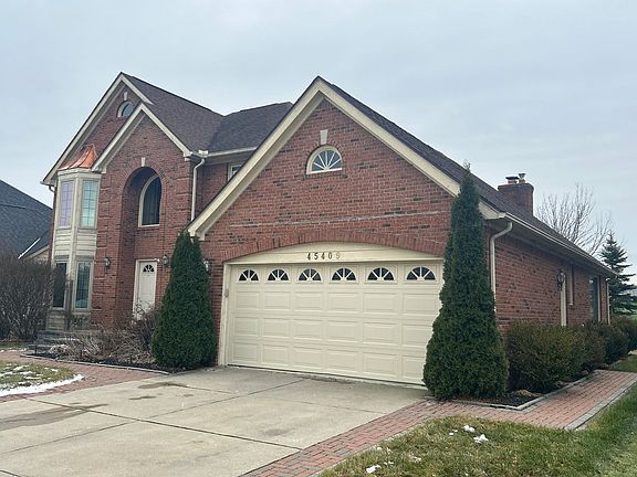 2nd image of 45409 Indian Creek Dr