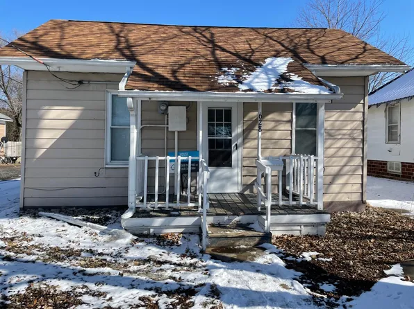 (undisclosed Address), Marengo, IA 52301