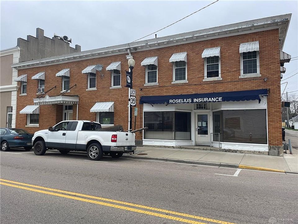 1st image of 7 S Main St