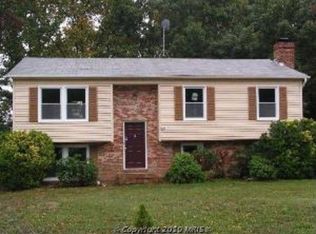 504 Pleasants Dr, Fredericksburg, VA 22407