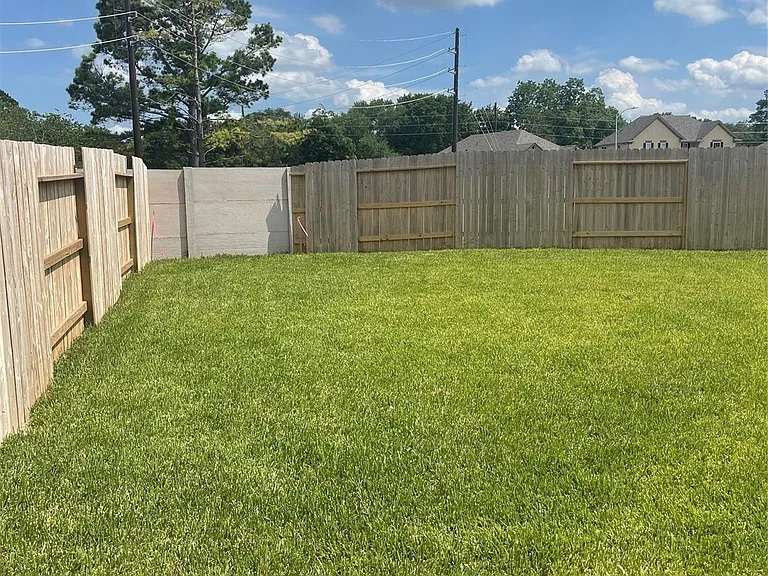 1203 Muscadine Hollow Ln — Photo 9