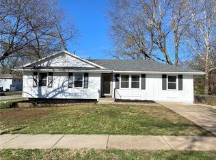 13428 Winchester Ave, Grandview, MO 64030