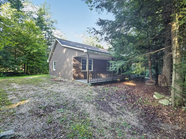 96 Shore Rd, Becket, MA 01223
