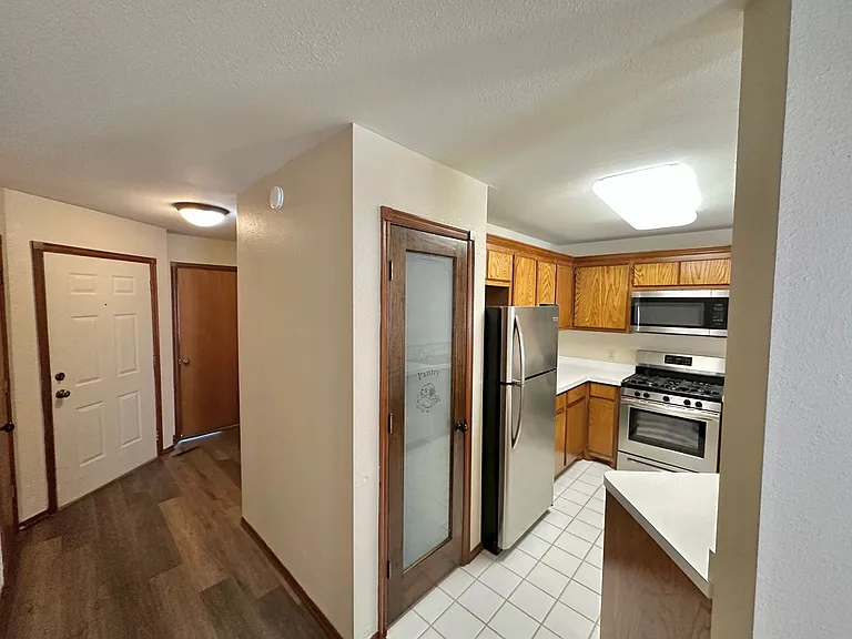 XL 2-bed 2-bath 1-car townhouse near OU — Photo 5