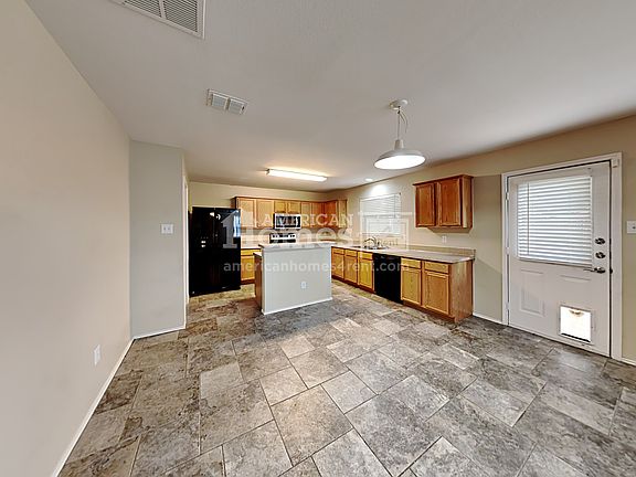4th image of 6608 Bear Hollow Ct