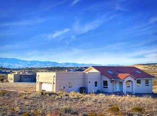 7710 E Ranch View Rd, Cornville, AZ 86325