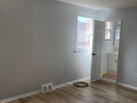 4th image of 9770 E Roosevelt Blvd #2F