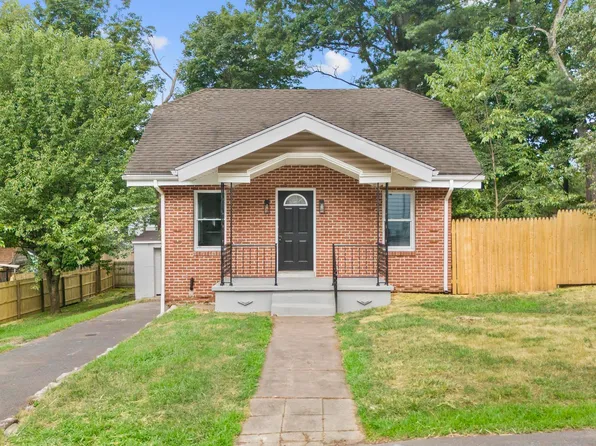 72 Hobson Avenue, Hamden, CT 06514