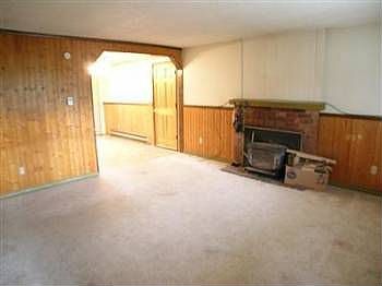 5th image of 5727 91st Pl NE
