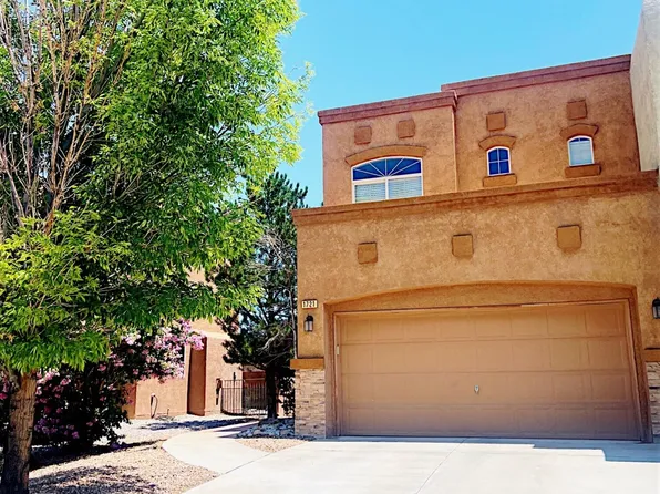 1721 Cortina Loop SE, Rio Rancho, NM 87124