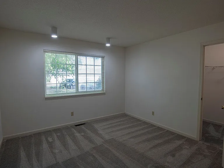 Prospect Pointe — Photo 17