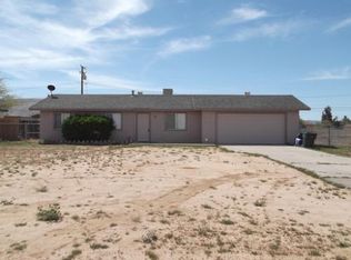 22003 Wren St, Apple Valley, CA 92308