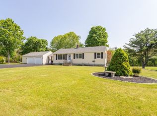 146 Chapel St, Gardner, MA 01440
