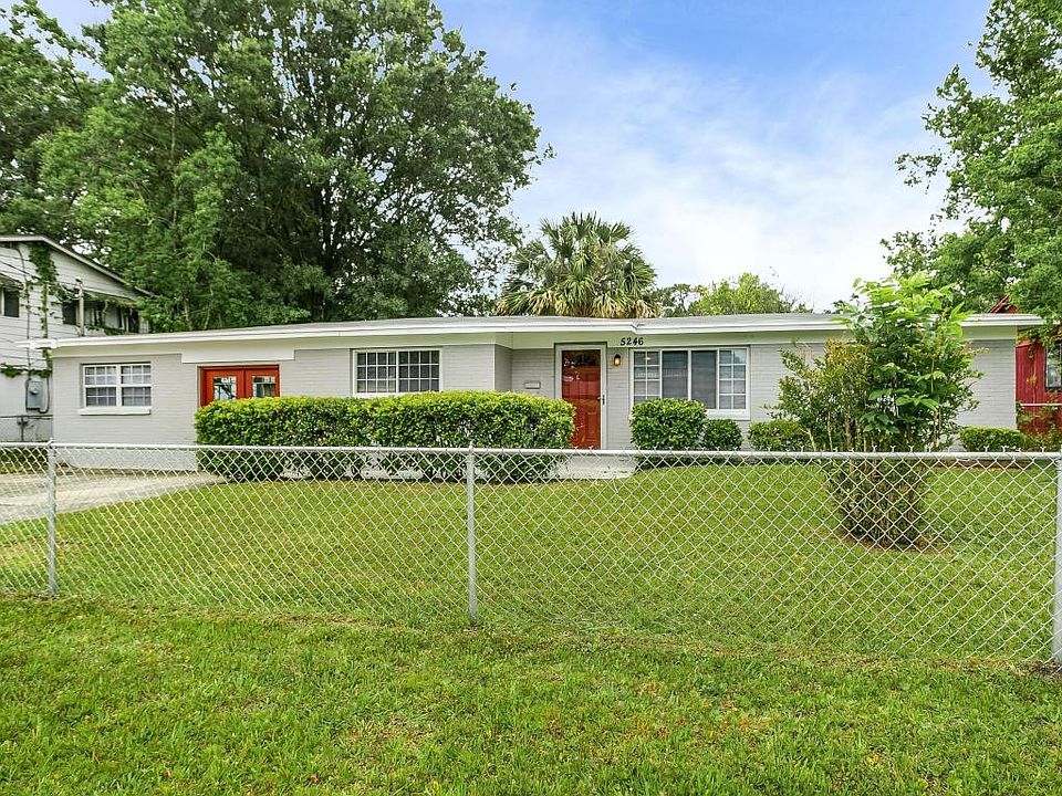 1st image of 5246 Dostie Dr S