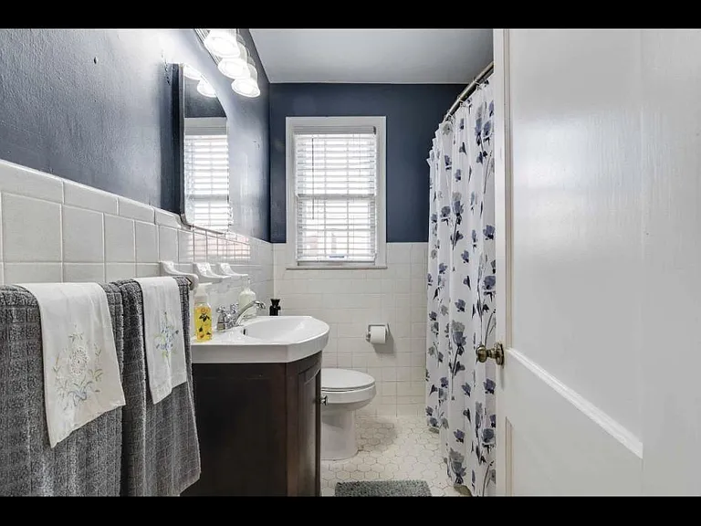 3611 Johnwood Dr — Photo 3