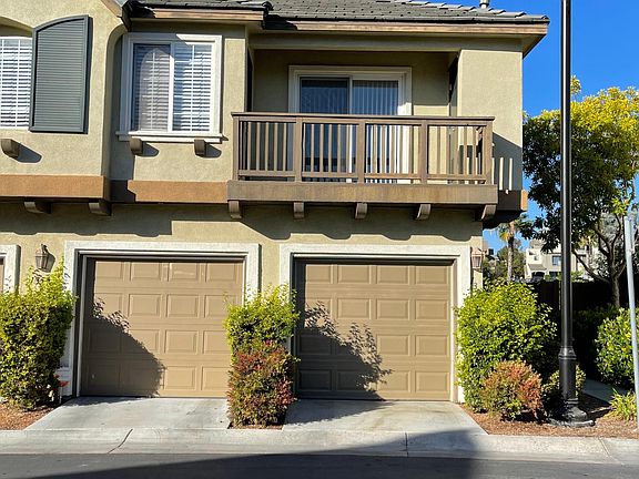 Upstairs unit- 1 car garage on the right