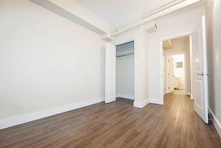 834 Grosvenor Ave — Photo 23