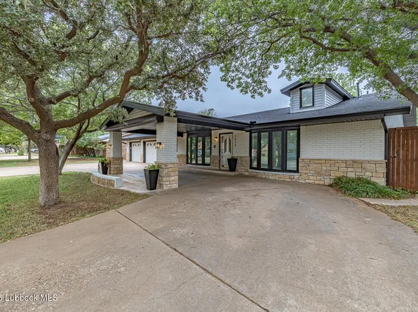 2034 Mustang Dr, Levelland, TX 79336