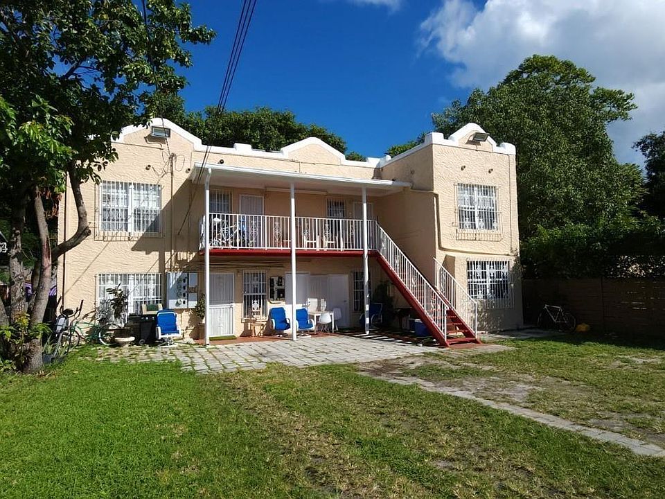 1st image of 251 NW 34th Ter
