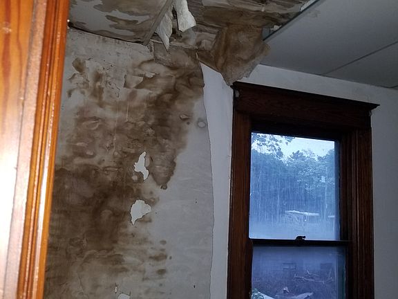 5th image of 3017 S Salina St