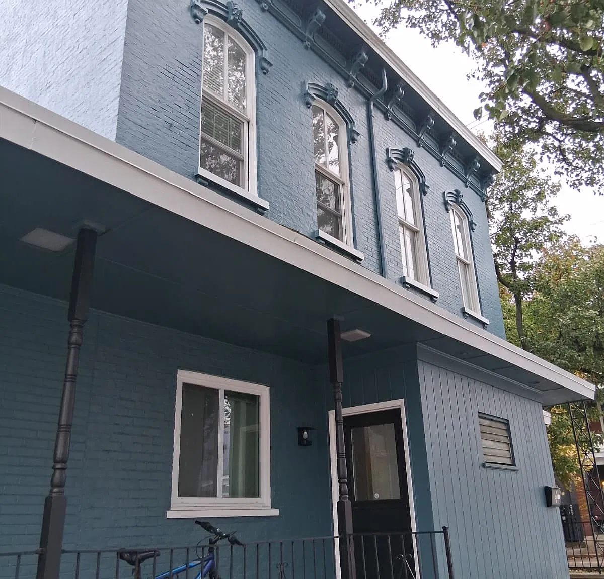 3 bed, 2000 sqft, $1,500 — Photo 2