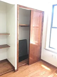 Rented by Kinyu Realty