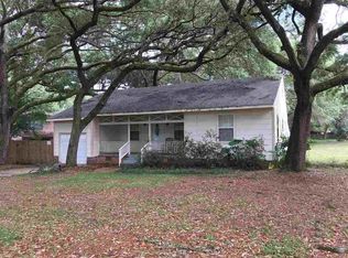 4455 Marlane Dr, Pensacola, FL 32526