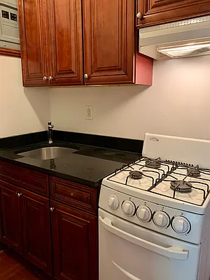 Rented by Alpha Properties NYC I LLC | media 16