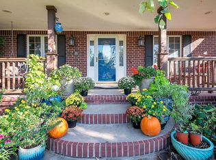 9901 E Bradford Ln, Wichita, KS 67210