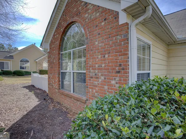 2191 Rockbridge Rd APT 102, Stone Mountain, GA 30087